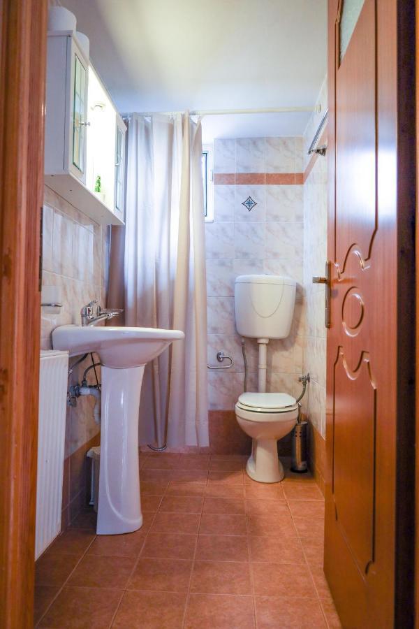 Nikitas Apartment 1 Каламата Екстер'єр фото
